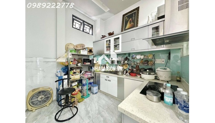 NHIÊU TỨ, P7,- TRỆT, 3 LẦU + ST TRƯỚC - 37M2 (5x7) NỞ HẬU - RẤT GẦN MẶT TIỀN